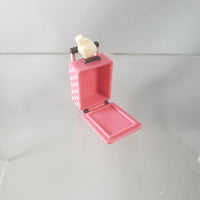 241 -Miu's Rolling Luggage