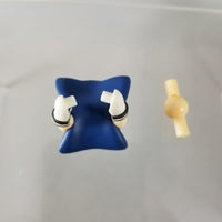 573 -Yui's Hugging Her Pillow Arms