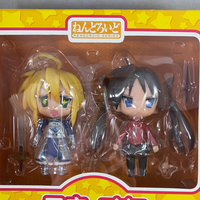 34 -Izumi Konata (Saber) & Hiiragi Kagami (Tohsaka Rin) Lucky*Star Cosplay Combo Set