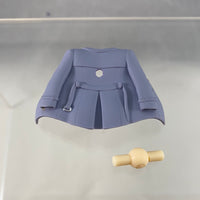 1550 -Azul's Overcoat Over the Shoulder