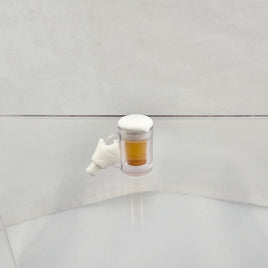 2230 -Aki Rosenthal's Tankard of Beer