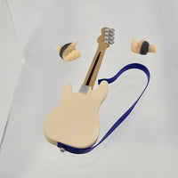 2243 -Ryo Yamada's Bass Guitar with Hands