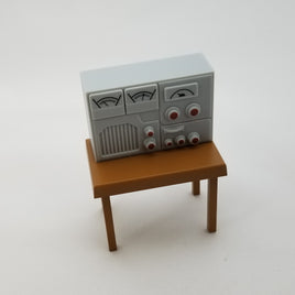 551 -Oyodo's Radio & Table