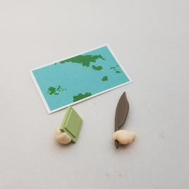 551 -Oyodo's Quill Pen, Pad, Map, and Hands