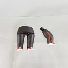 940 *-Ye Xiu's Pants with Red Sneakers