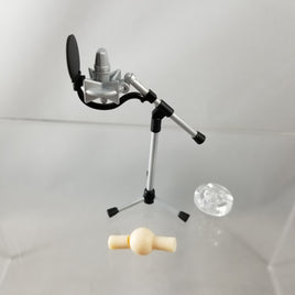 601 - Futaba Ichinose's Standing Microphone for Voice Acting