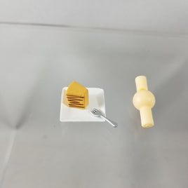 379 *-Mami's Uniform Vers. Cake & Plate WITH FORK