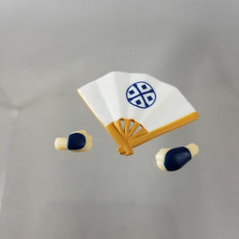 587 -Guildmaster's Fan with Hands