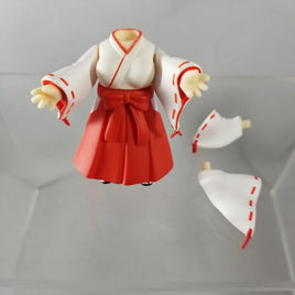 127a -Tomoe's Priestess Outfit