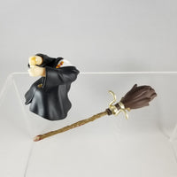 999 -Harry's Broom Riding Body with the Firebolt (Broom)