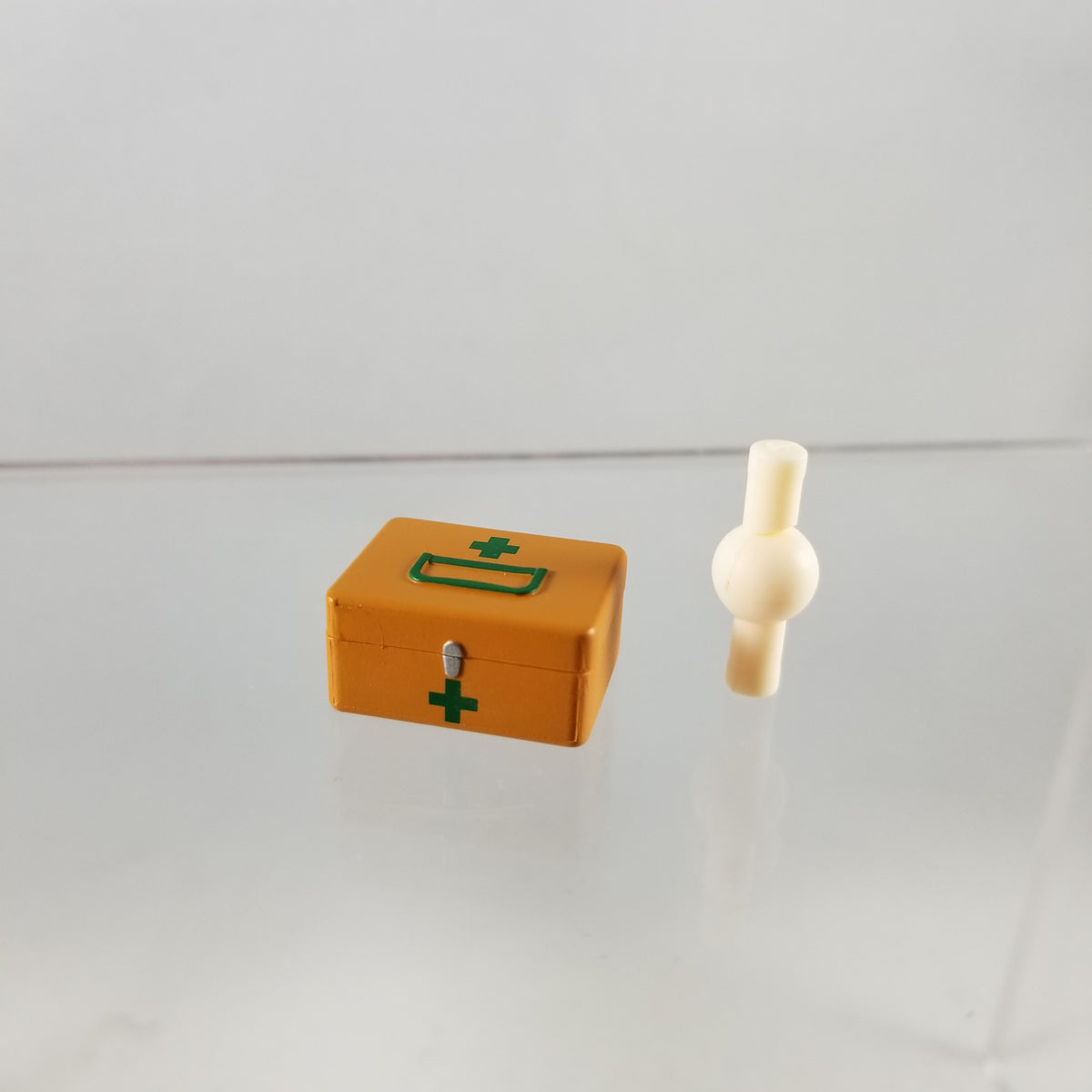 Playset #7 Gym Set B -First Aid Kit| Chibi Chop Shop