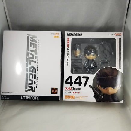Shipley Maestro bevæge sig 447 -Solid Snake Mint in Box with Special Box Sleeve| Chibi Chop Shop
