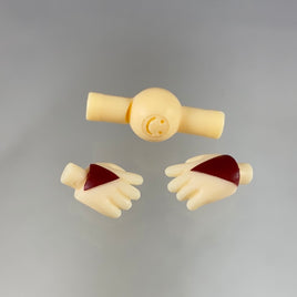 1429 -Triss' Hands with Holes for Effect Pieces