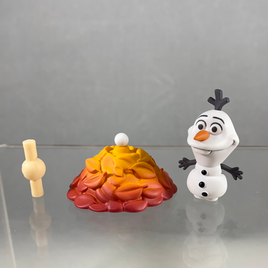 1442 -Anna's Travel Ver. Olaf with Pile of Leafs